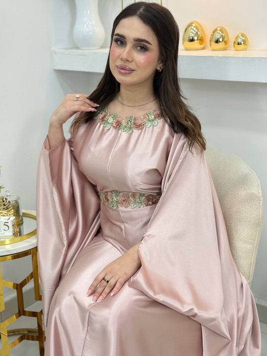 فستان Amira الملكي